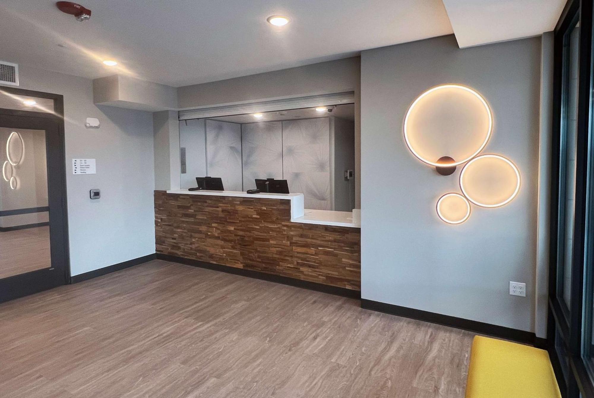 Echo Suites Extended Stay By Wyndham Indianapolis Ameriplex Extérieur photo