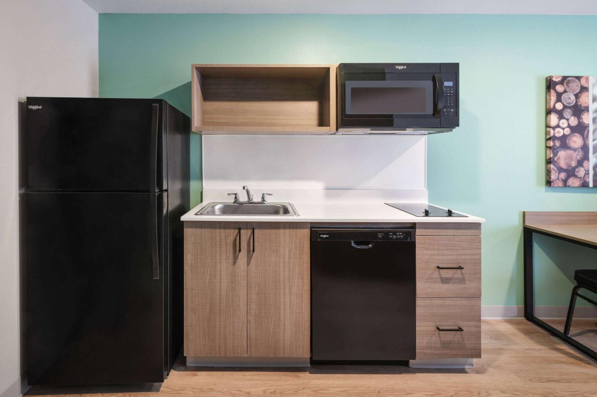 Echo Suites Extended Stay By Wyndham Indianapolis Ameriplex Extérieur photo
