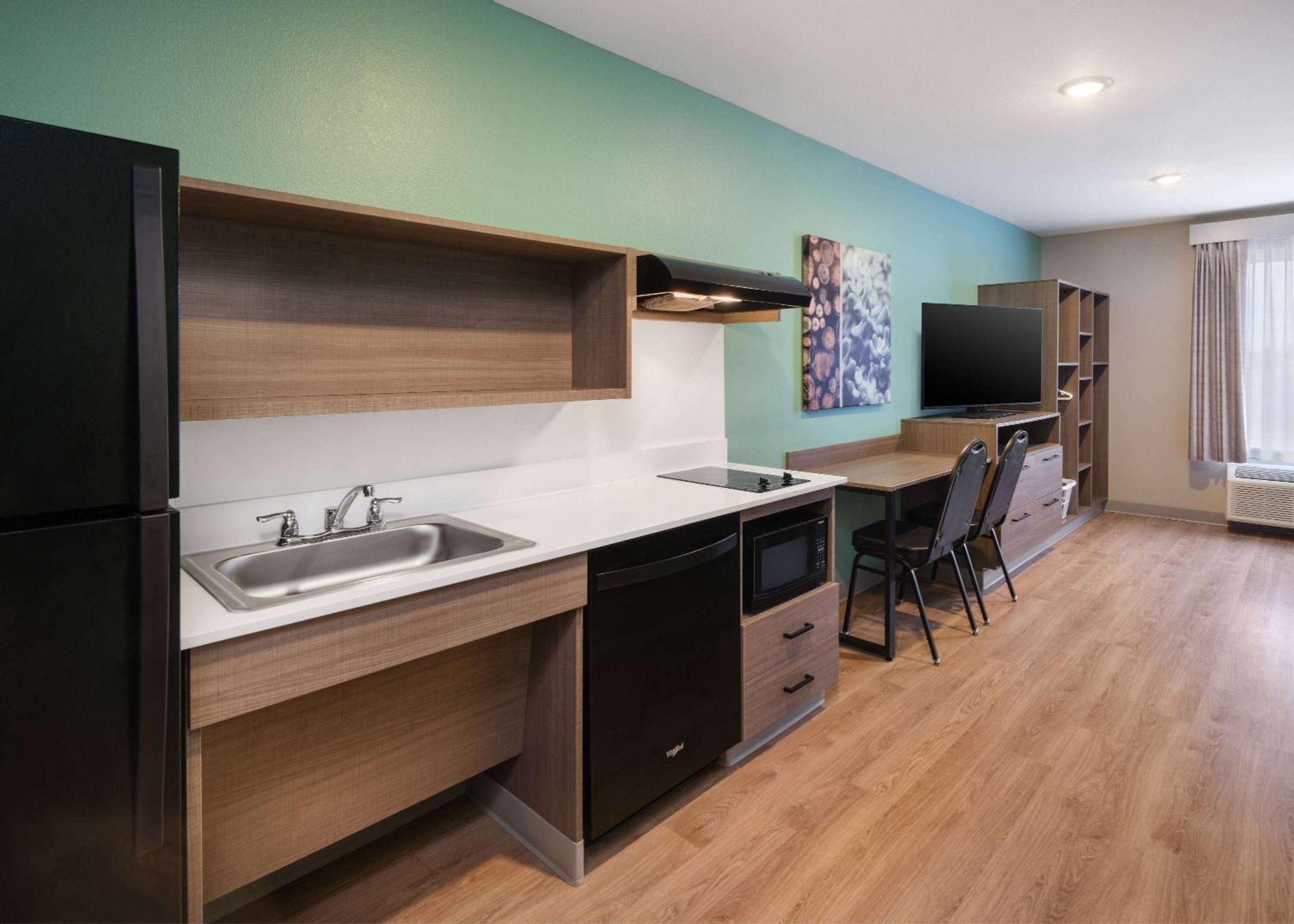 Echo Suites Extended Stay By Wyndham Indianapolis Ameriplex Extérieur photo